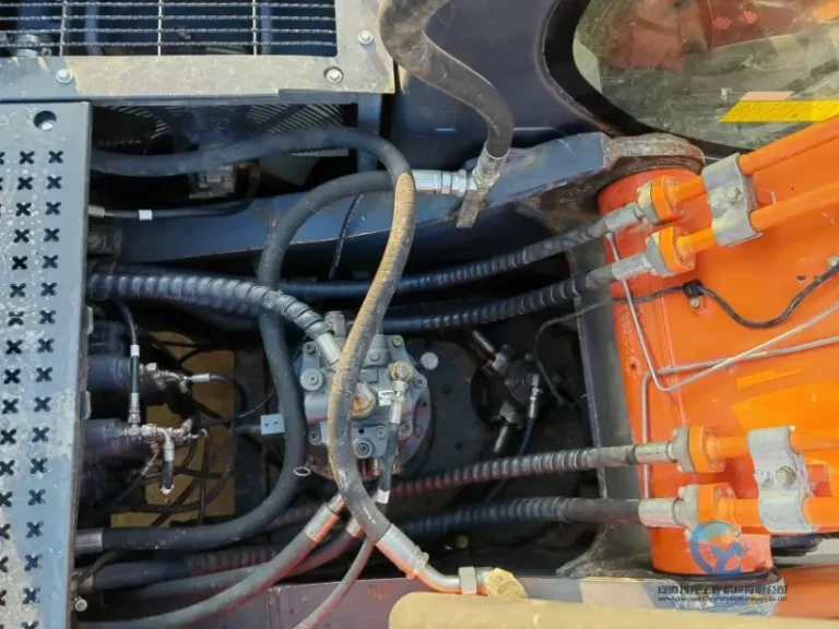 Used-Excavator-Doosan-DX380-9-28