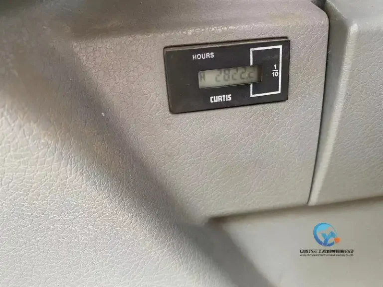 Used-Excavator-Doosan-DX5002