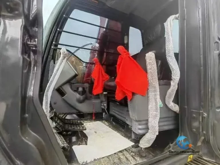 Used-Excavator-Hitachi-ZX12015