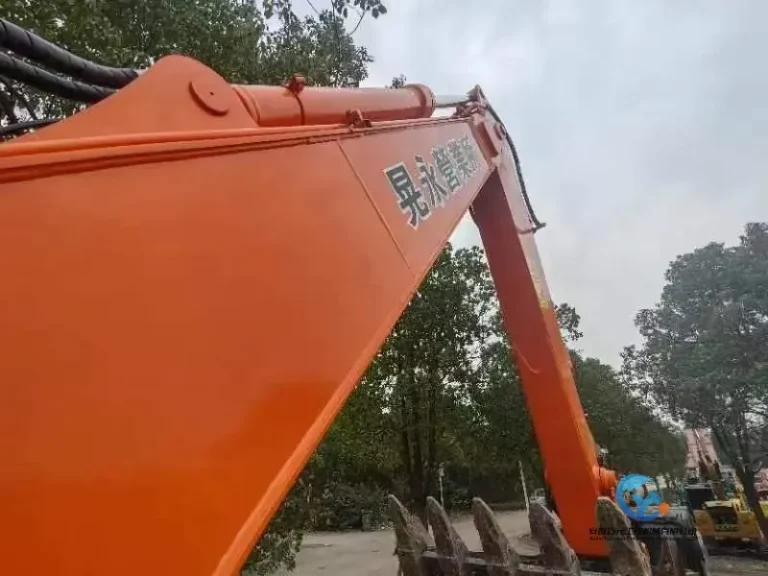 Used-Excavator-Hitachi-ZX1209