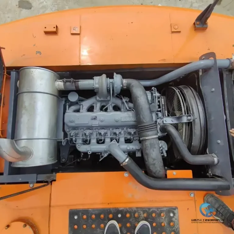 Used-Excavator-Hitachi-ZX24016