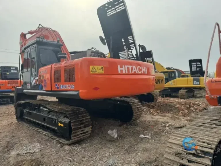 Used-Excavator-Hitachi-ZX35023