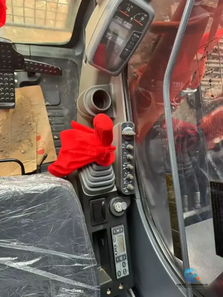 Used-Excavator-Hitachi-ZX3504