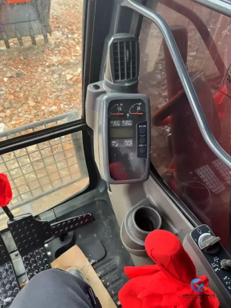 Used-Excavator-Hitachi-ZX3505