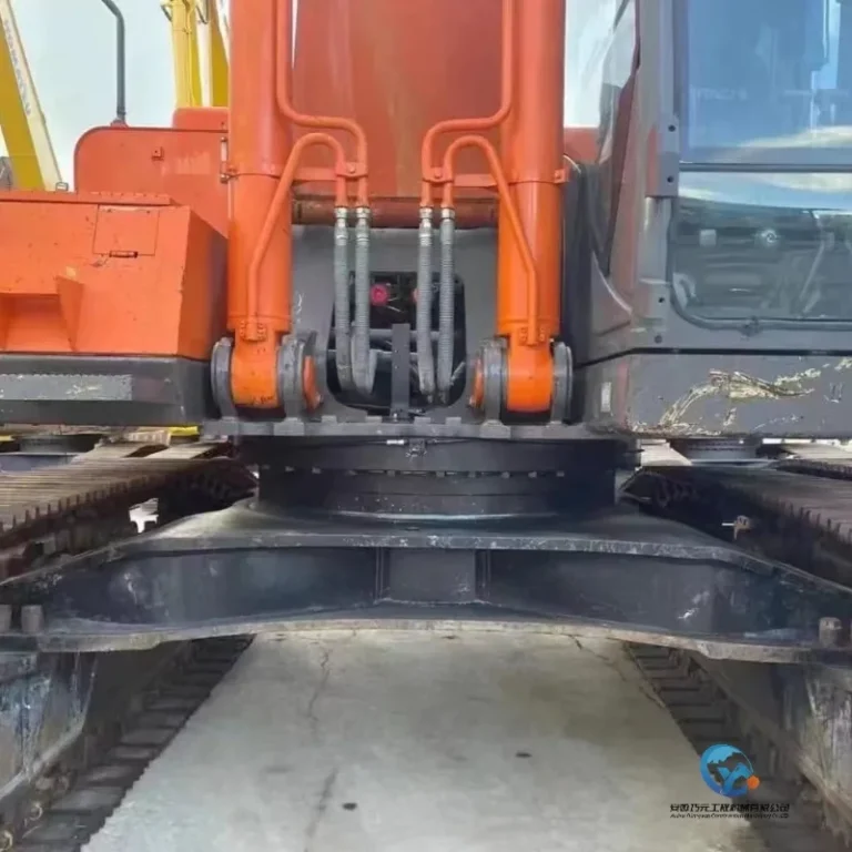 Used-Excavator-Hitachi-ZX4502