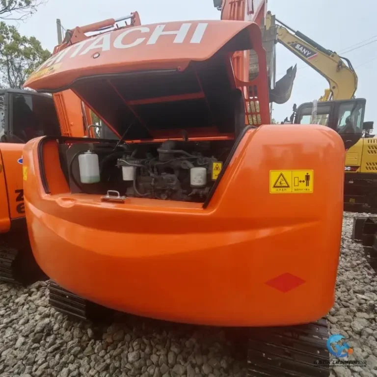 Used-Excavator-Hitachi-ZX60-17