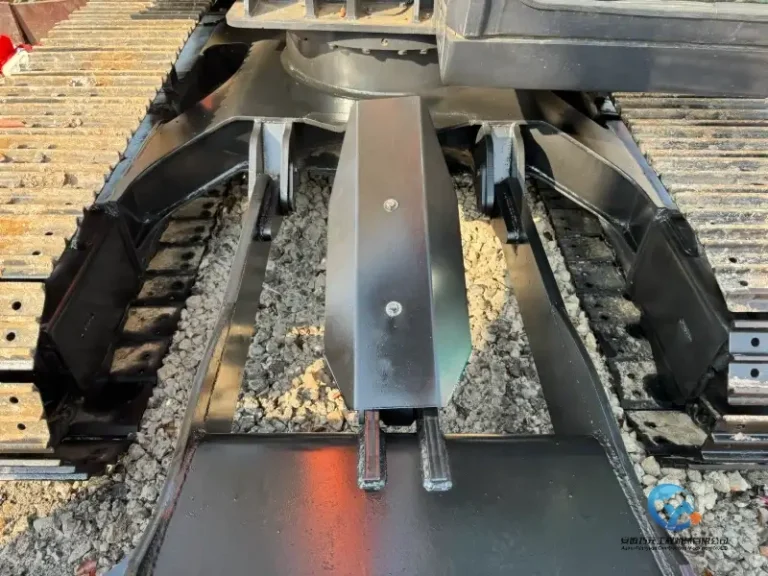 Used-Excavator-Hitachi-ZX70-14