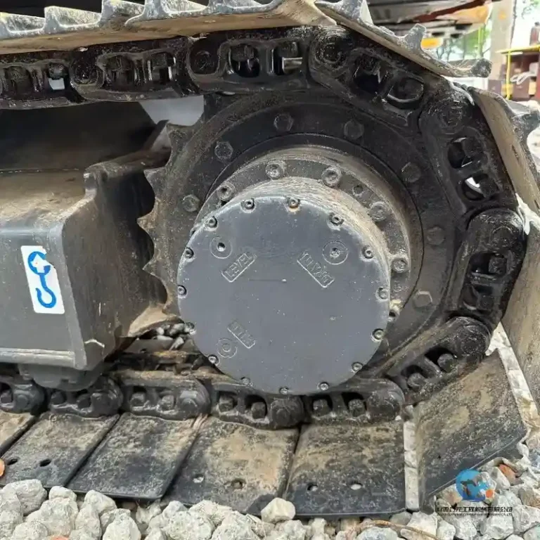 Used-Excavator-Hitachi-ZX702