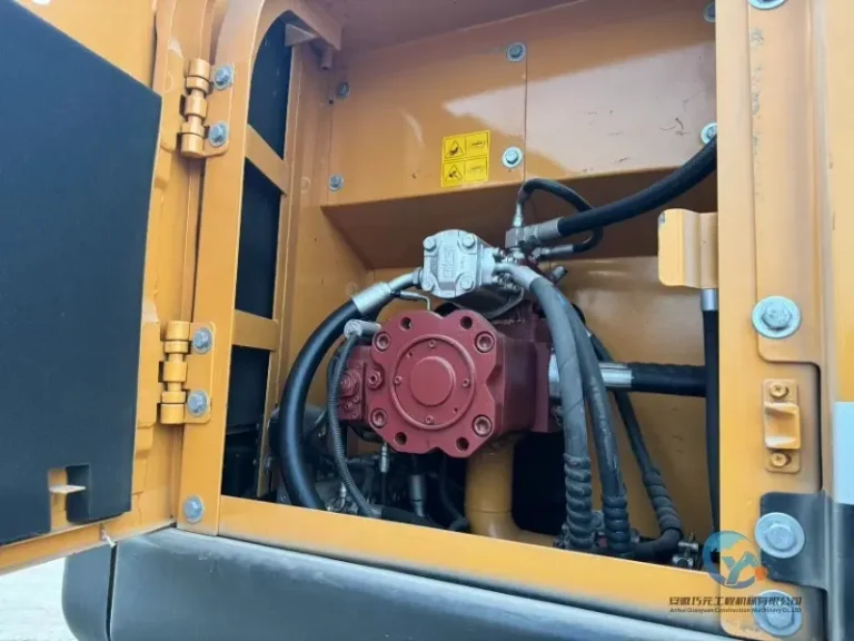 Used-Excavator-Hyundai-150W-9-12