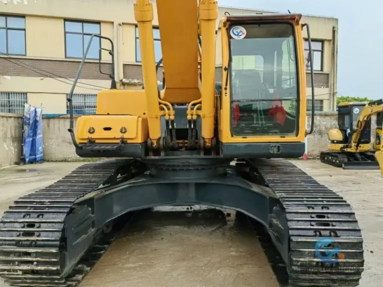 Used-Excavator-Hyundai-330LC-9T-18