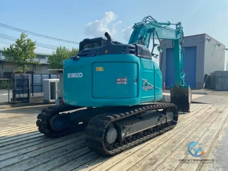 Used-Excavator-Kobelco-135SRD-5-1-1