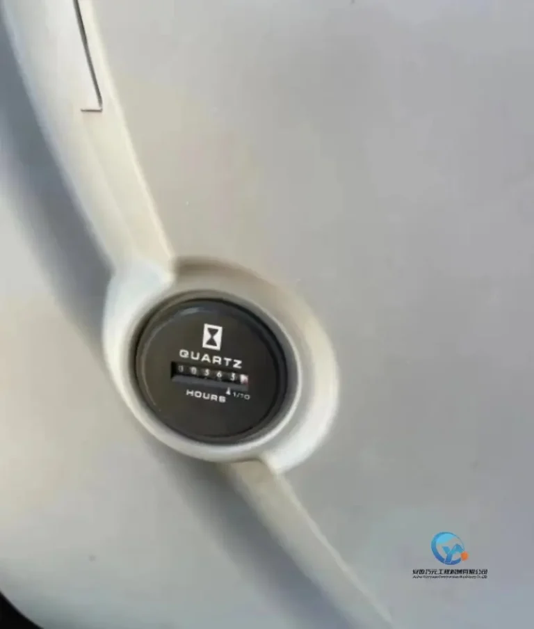 Used-Excavator-Kobelco-SK1400