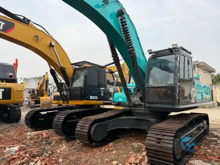 Used-Excavator-Kobelco-SK350LC-8-20-1