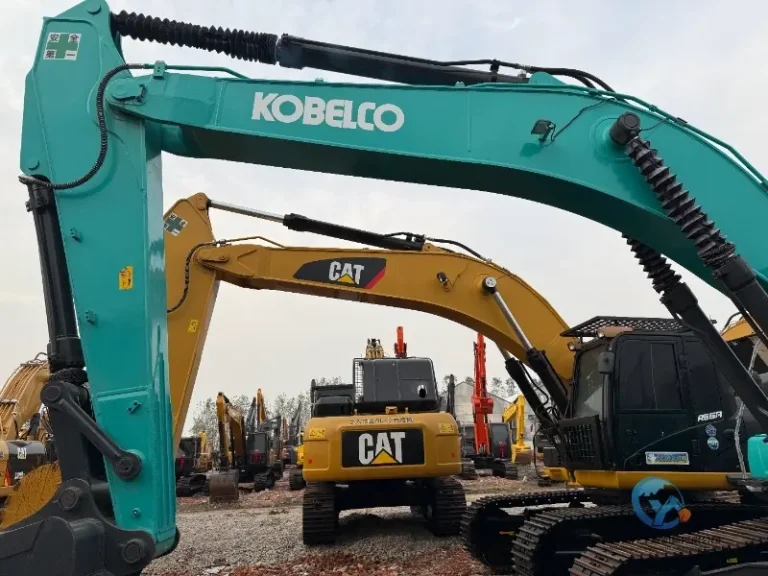Used-Excavator-Kobelco-SK350LC-8-23-1