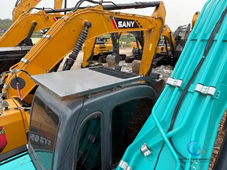 Used-Excavator-Kobelco-SK350LC-8-8-1