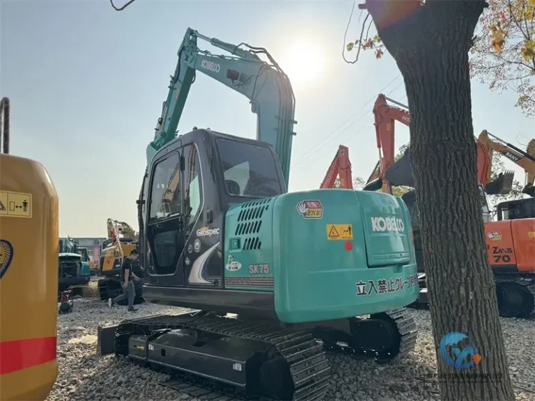 Used-Excavator-Kobelco-SK75-9-1
