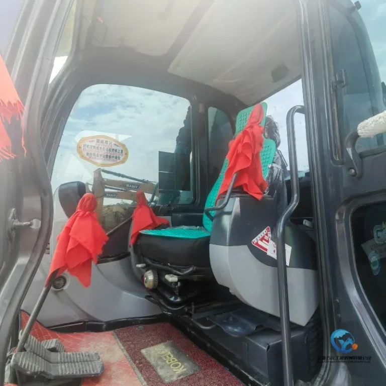 Used-Excavator-Kobelco-SK759-1