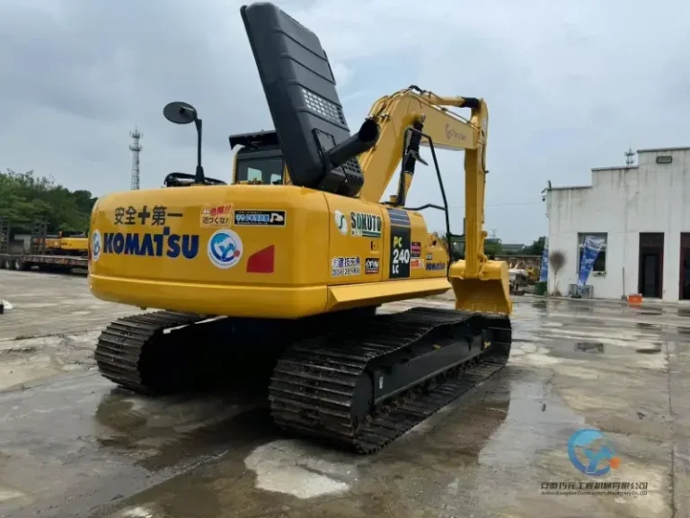 Used-Excavator-Komatsu-PC-240-8-19
