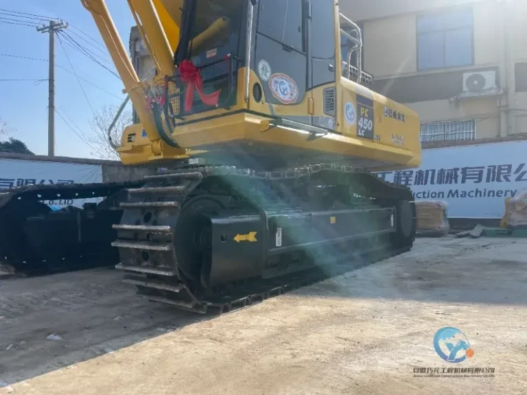 Used-Excavator-Komatsu-PC-450-8-17