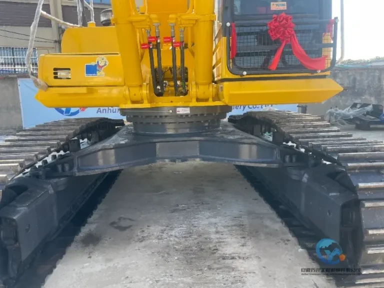 Used-Excavator-Komatsu-PC-450-8-18