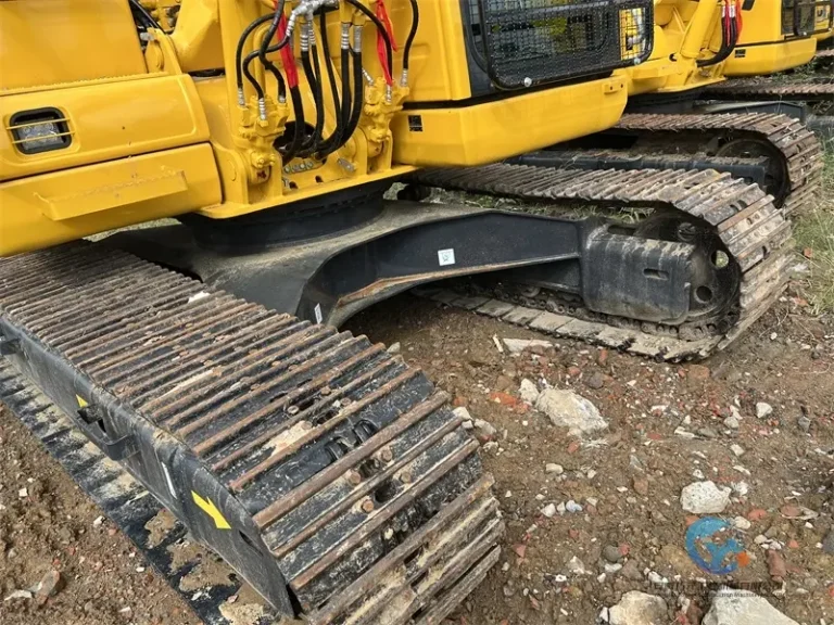 Used-Excavator-Komatsu-PC120-8-10