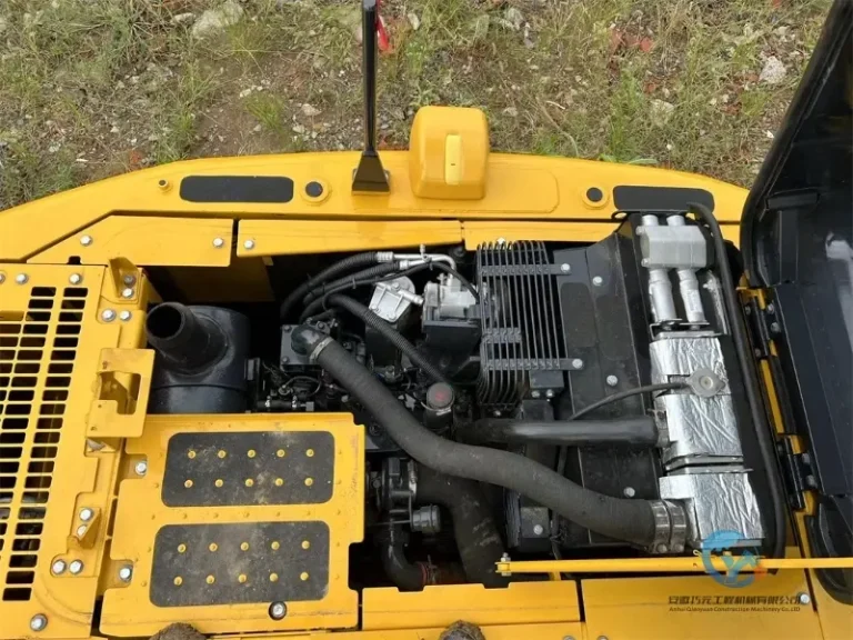 Used-Excavator-Komatsu-PC120-8-2