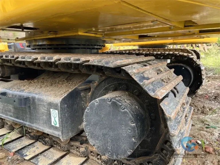 Used-Excavator-Komatsu-PC120-8-7