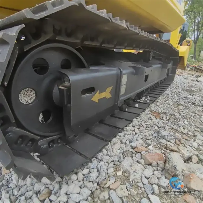 Used-Excavator-Komatsu-PC1307