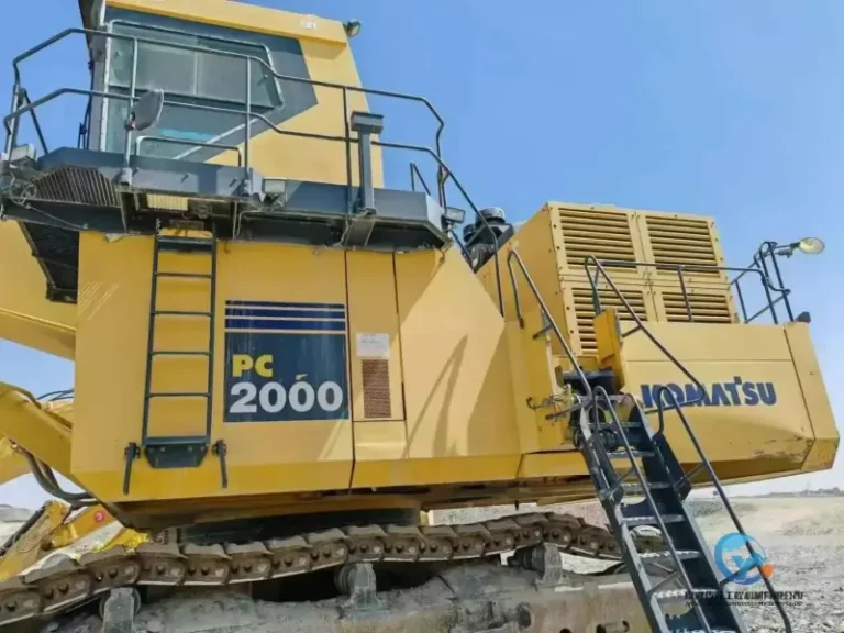 Used-Excavator-Komatsu-PC20008