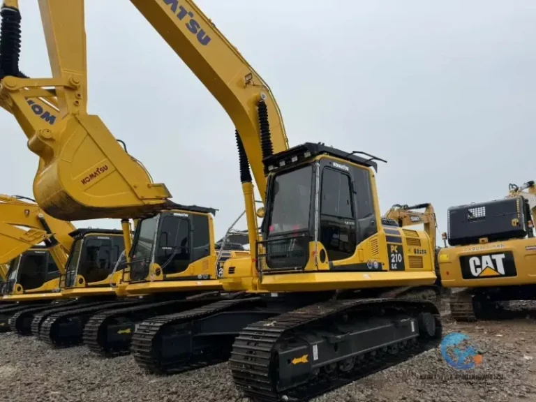 Used-Excavator-Komatsu-PC210LC-8-2