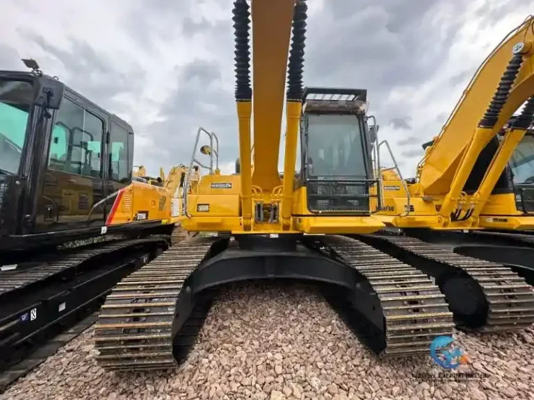 Used-Excavator-Komatsu-PC2201