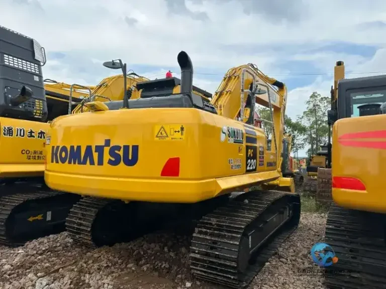 Used-Excavator-Komatsu-PC22013