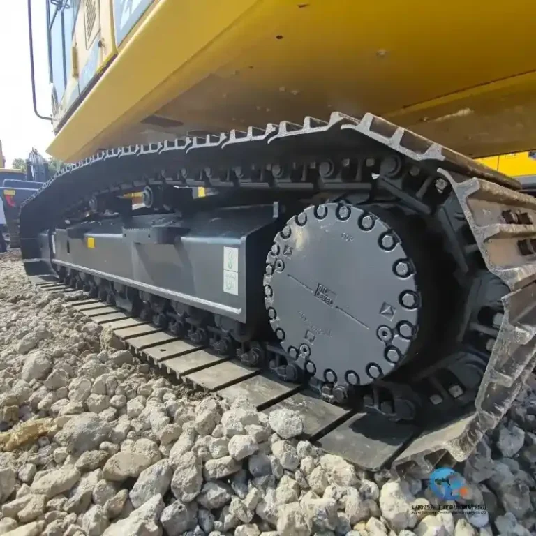 Used-Excavator-Komatsu-PC2204_W_800px