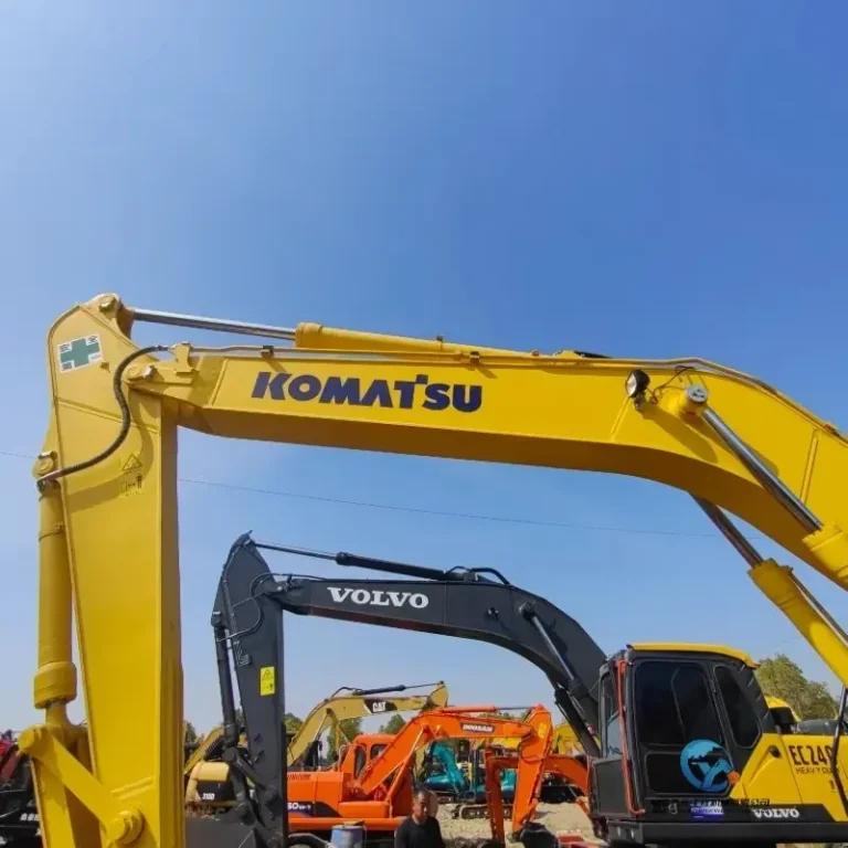 Used-Excavator-Komatsu-PC2206_W_800px