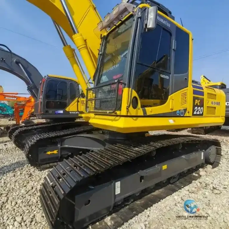 Used-Excavator-Komatsu-PC2208_W_800px