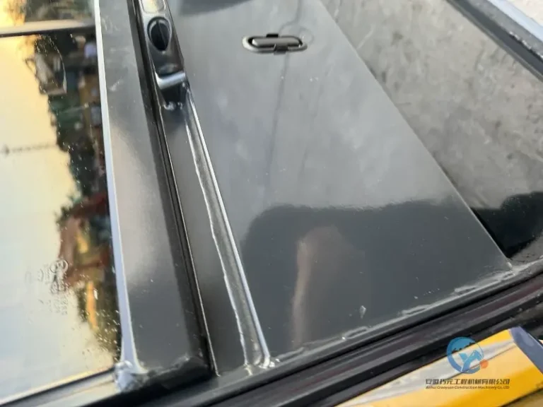 Used-Excavator-Komatsu-PC70-8-9