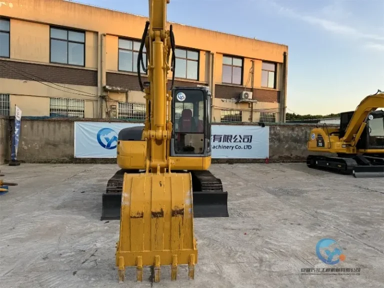Used-Excavator-Komatsu-PC78US-6-7