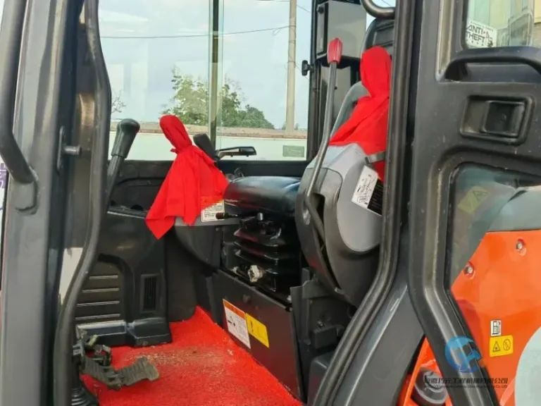 Used-Excavator-Kubota-KX163-3