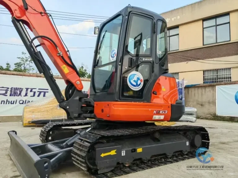 Used-Excavator-Kubota-KX163-8