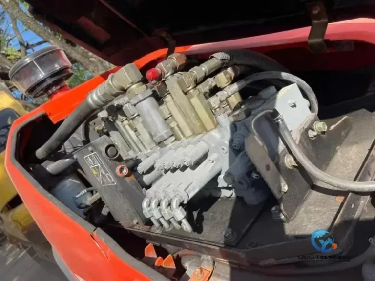 Used-Excavator-Kubota-KX1850