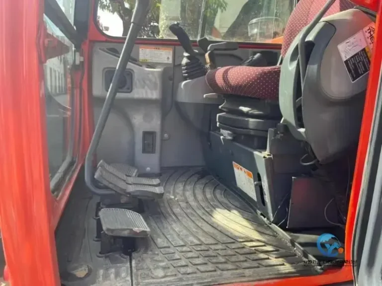 Used-Excavator-Kubota-KX1859