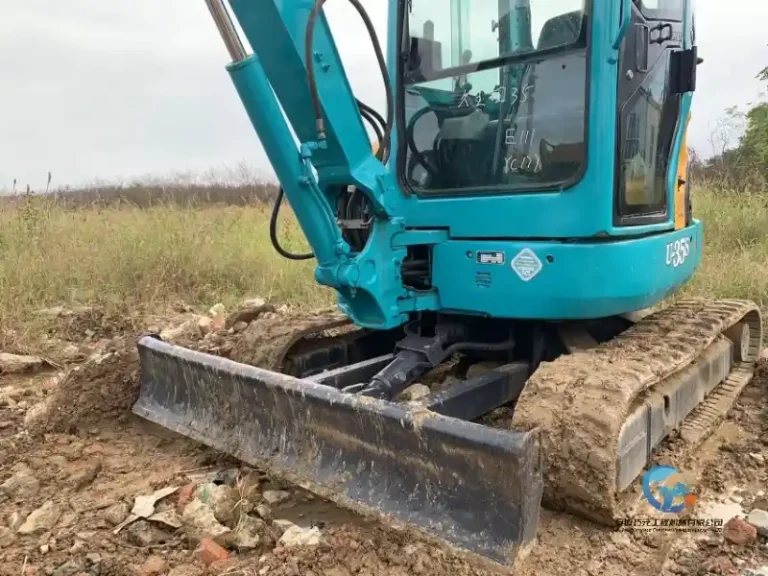 Used-Excavator-Kubota-U35S1