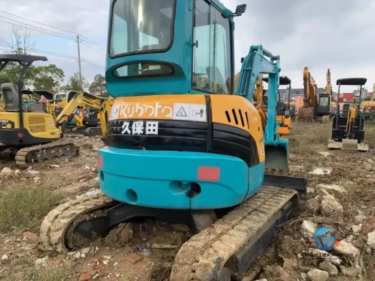 Used-Excavator-Kubota-U35S6