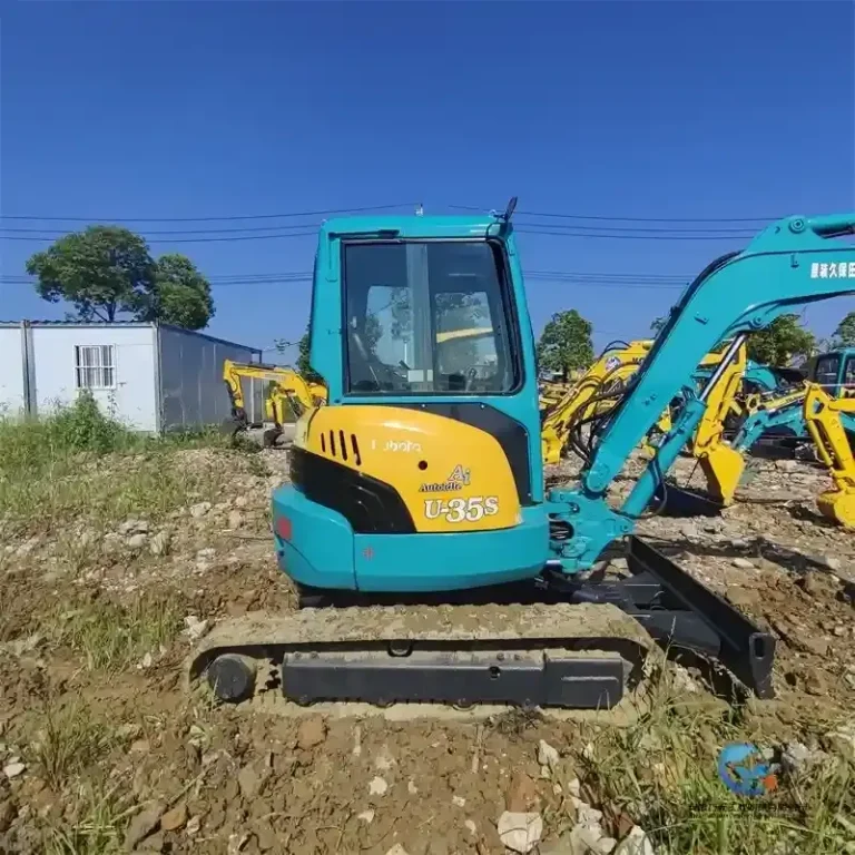 Used-Excavator-Kubota-U35S9-1