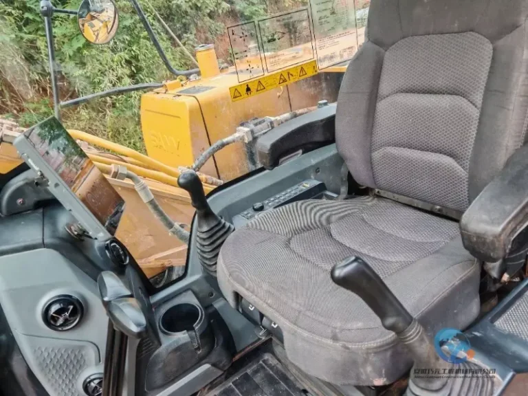 Used-Excavator-Sany-135C-12