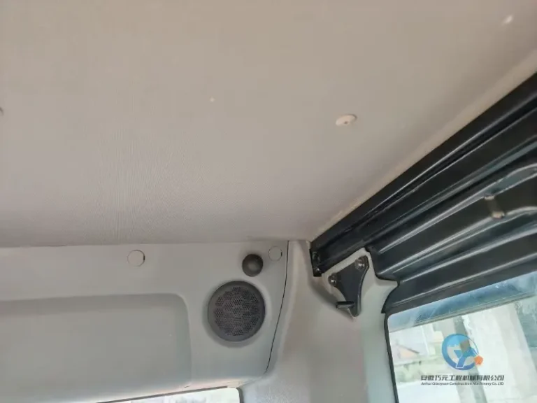 Used-Excavator-Sany-135C-16