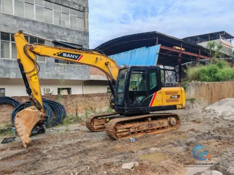 Used-Excavator-Sany-135C-2