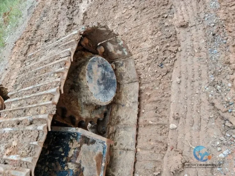 Used-Excavator-Sany-135C-30