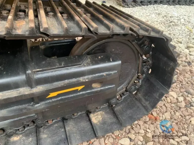 Used-Excavator-Sany-205C-14