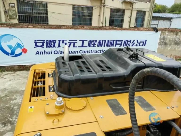 Used-Excavator-Sany-215C-16